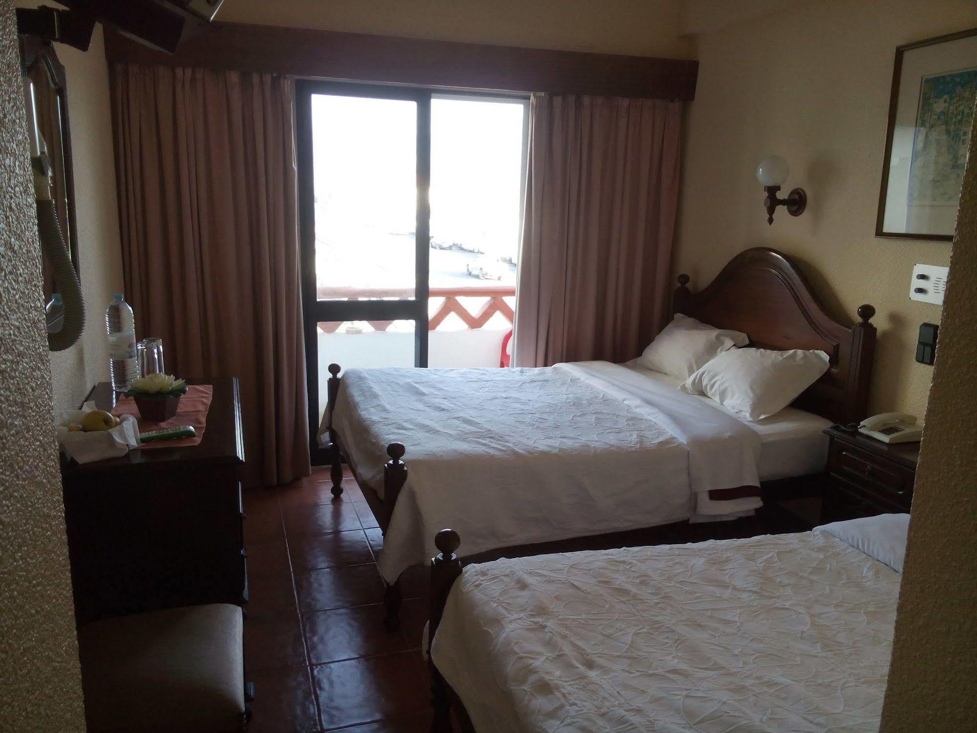Wot Sintra Ocean Hotel Azenhas do Mar Ngoại thất bức ảnh